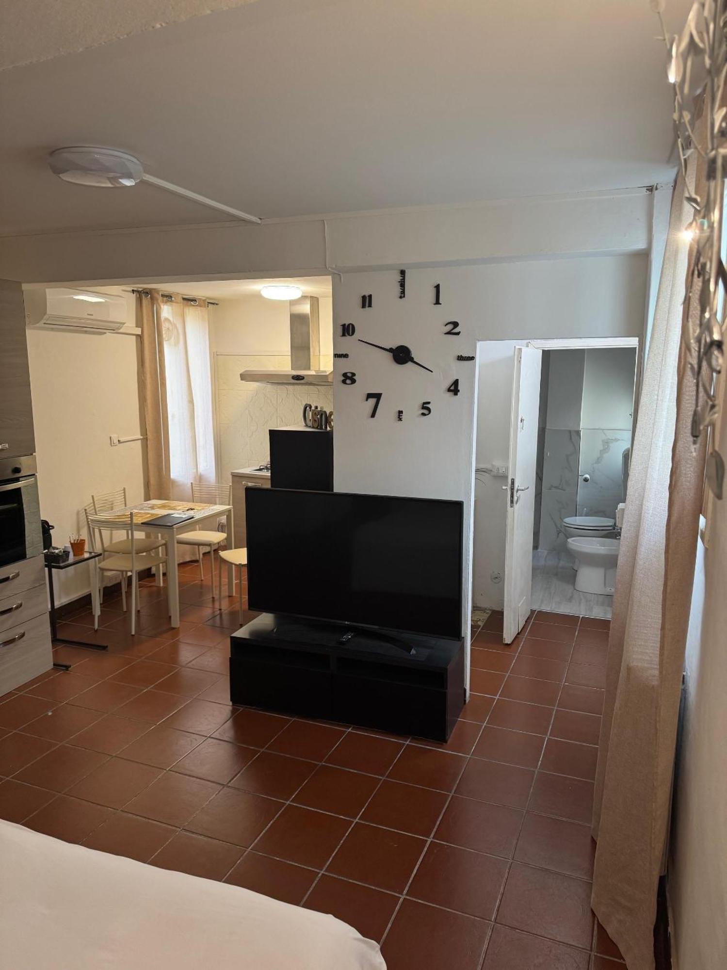 Mama'S House Apartment Bologna Bagian luar foto