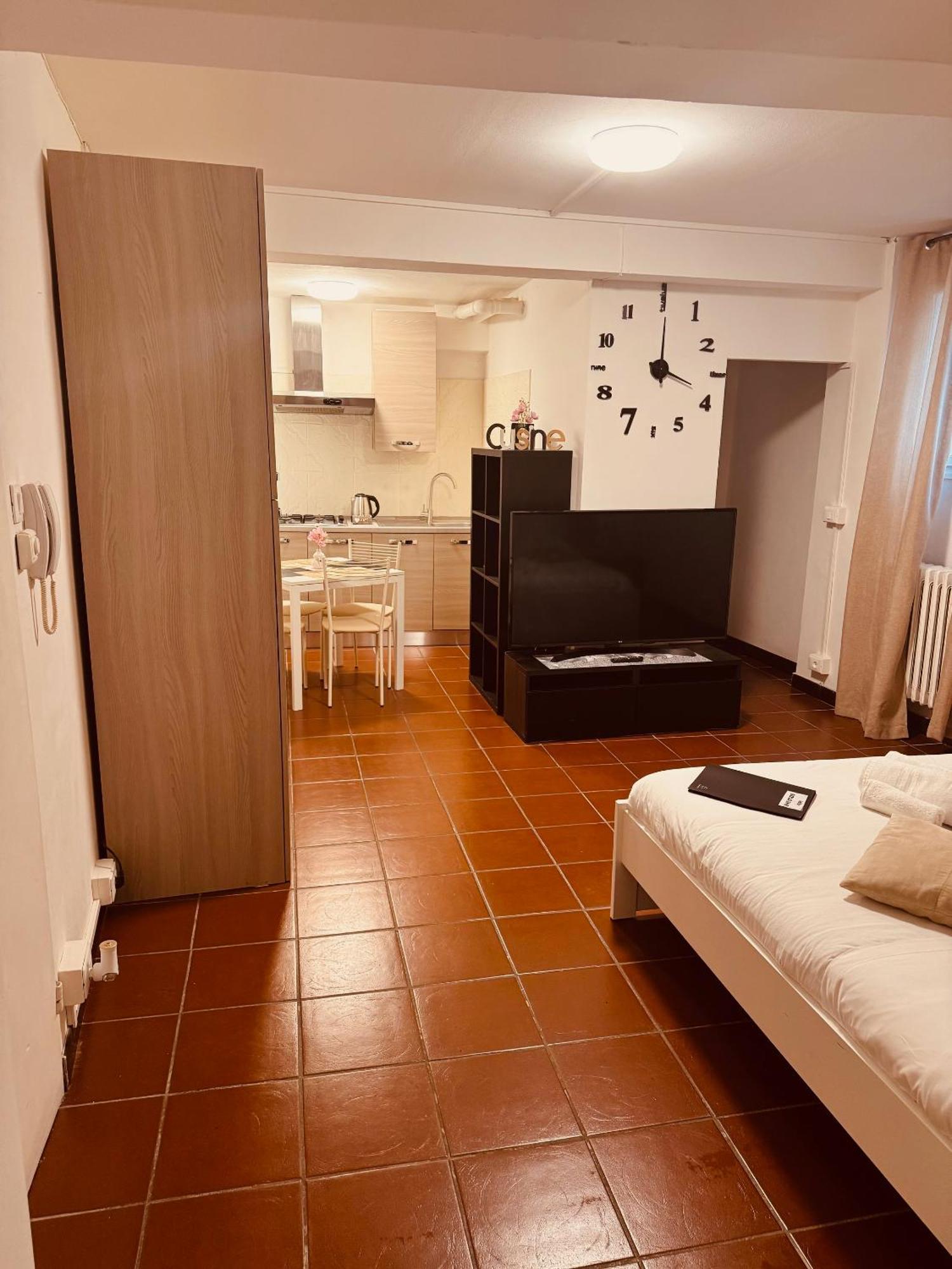 Mama'S House Apartment Bologna Bagian luar foto